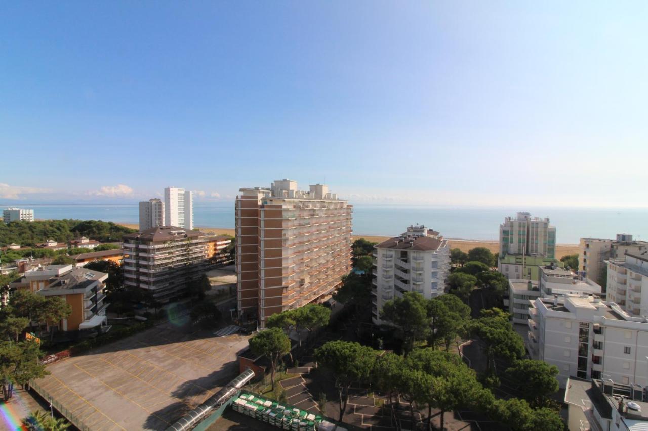 Appartamenti Puerto Do Sol Lignano Sabbiadoro Kültér fotó