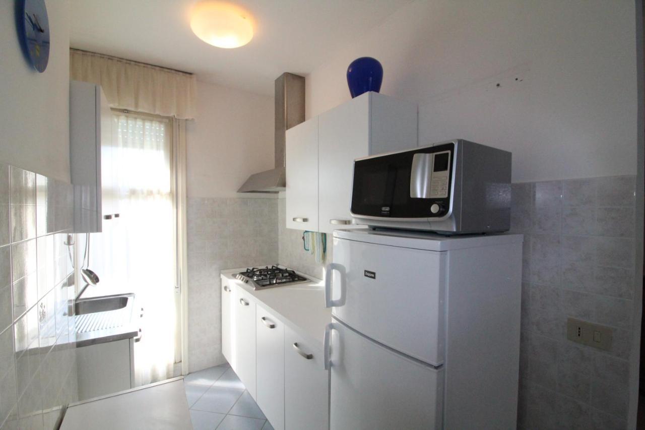 Appartamenti Puerto Do Sol Lignano Sabbiadoro Kültér fotó